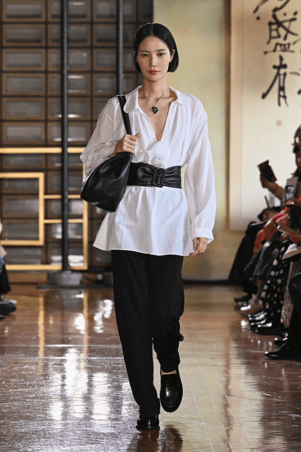 Look 11