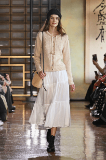 Look 02