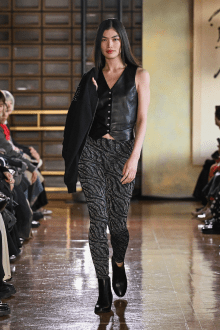 Look 46