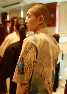 Backstage 08